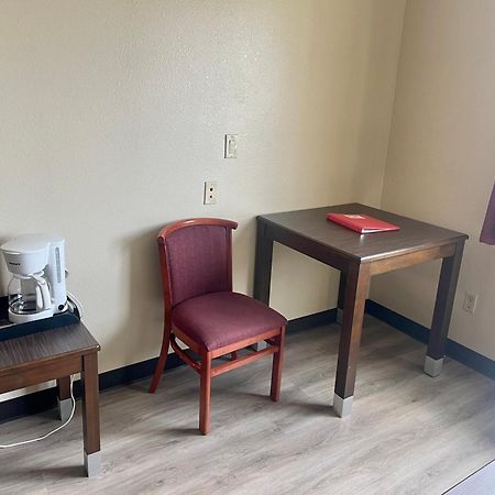 Econo Lodge Inn & Suites Корнинг Номер фото