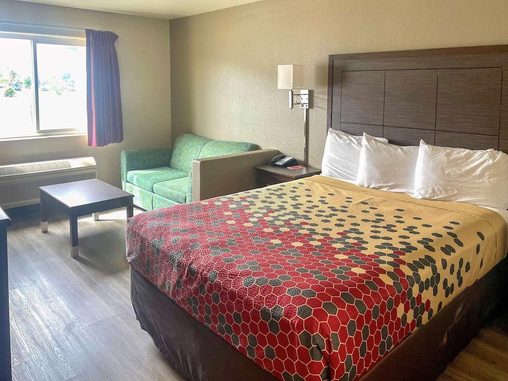 Econo Lodge Inn & Suites Корнинг Экстерьер фото